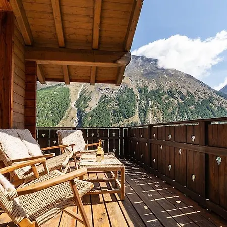 Domek alpejski Mouton A 4-bedroom Alpine Chic Escape In