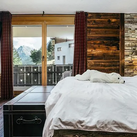 Domek alpejski Mouton A 4-bedroom Alpine Chic Escape In Saas-Fee