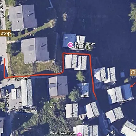 Mouton A 4-bedroom Alpine Chic Escape In Domek alpejski