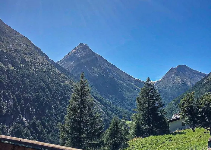 Mouton A 4-bedroom Alpine Chic Escape In Saas Fee