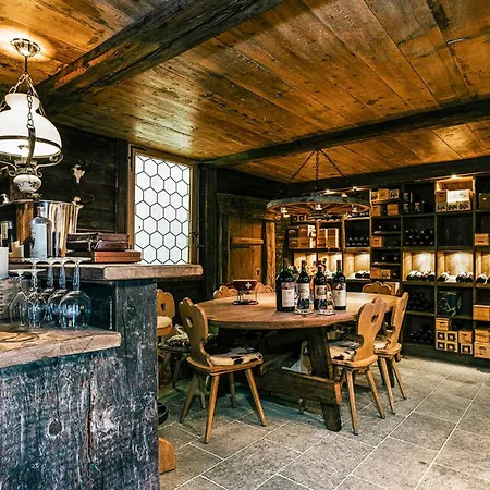 Chalet Mouton A 4-bedroom Alpine Chic Escape In