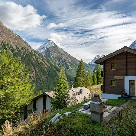 Mouton A 4-bedroom Alpine Chic Escape In Saas-Fee
