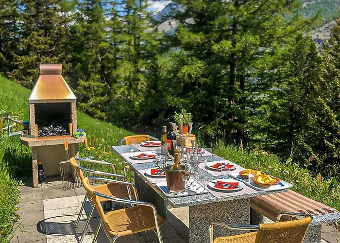 Mouton A 4-bedroom Alpine Chic Escape In Chalet Saas-Fee
