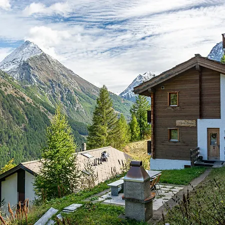 Horská chata Mouton A 4-bedroom Alpine Chic Escape In *